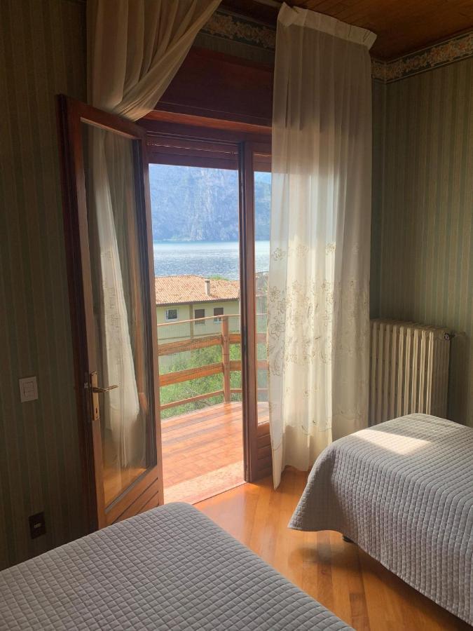 Villa Diana - Terrazza Sul Lago Assenza di Brenzone Eksteriør bilde